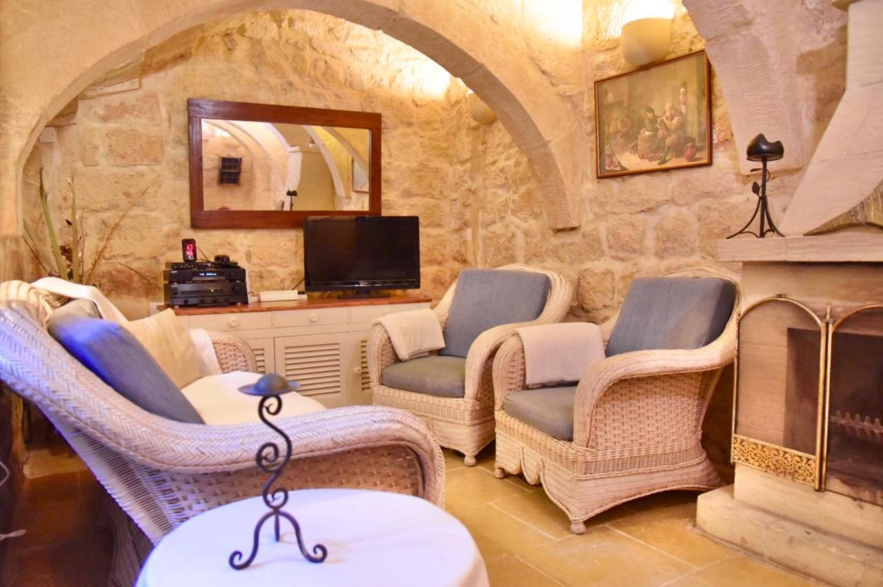 Ta'Martin Farmhouse Xewkija Gozo Villa Eksteriør bilde